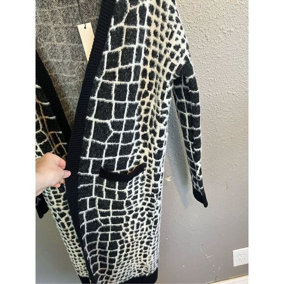 One Grey Day Revolve Meg Open Duster Size Small NWT - Picture 2 of 5